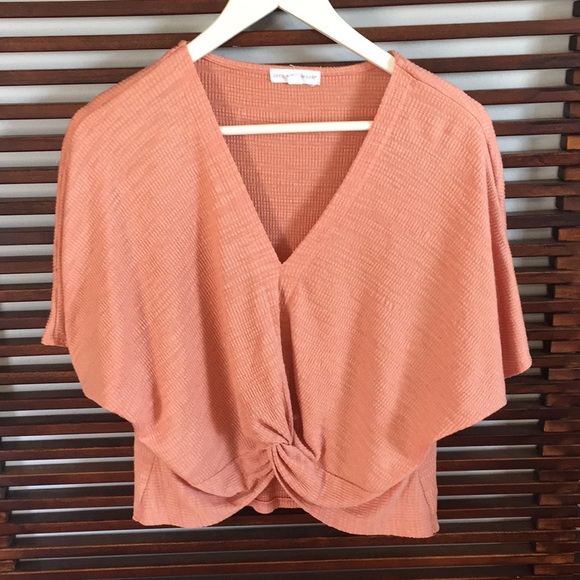 Coco & Jaimeson top - Picture 1 of 8